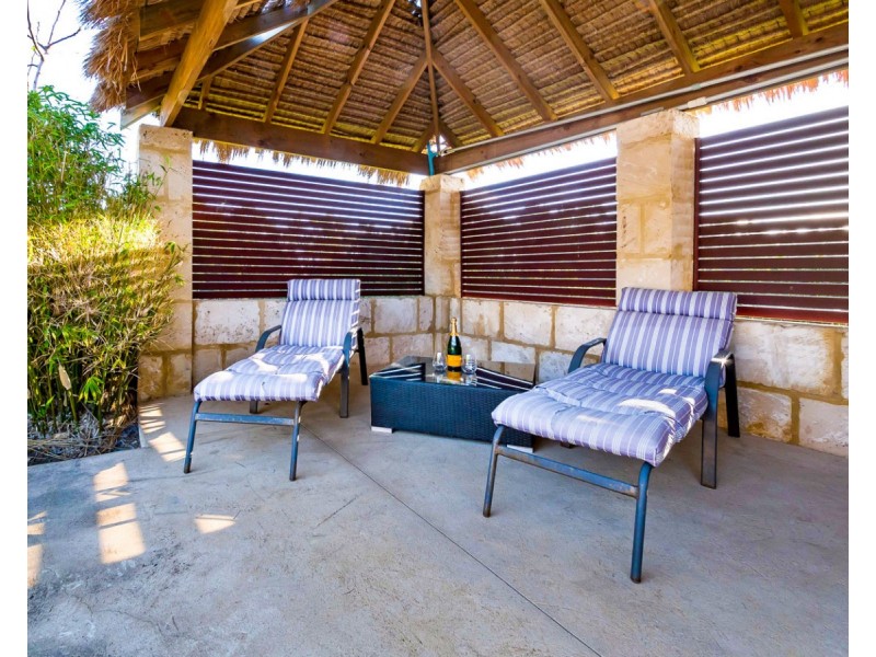 9 Cooliabberra Drive, Mount Richon WA 6112