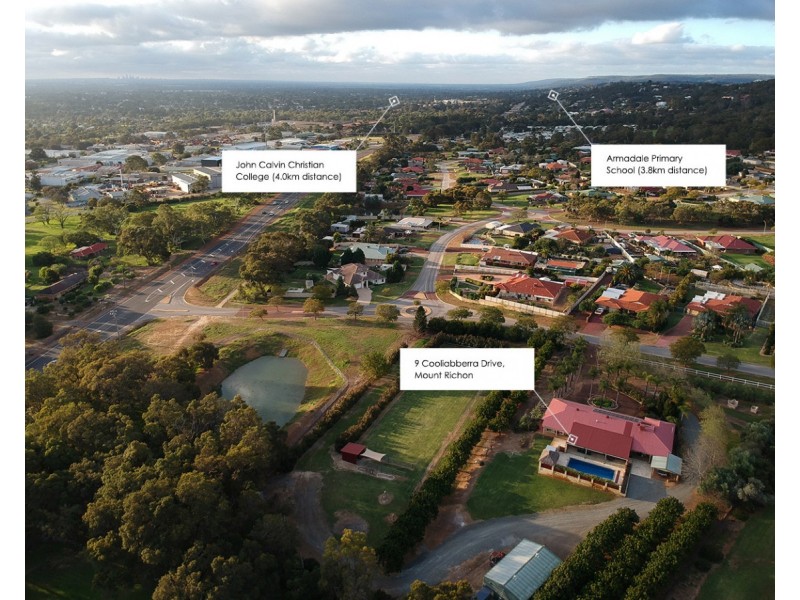9 Cooliabberra Drive, Mount Richon WA 6112