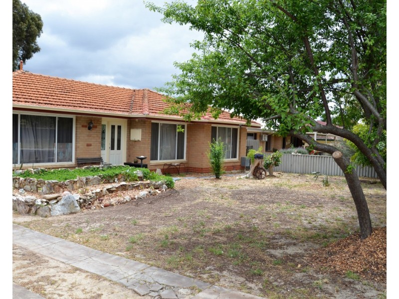 35 Spencer Road, Kelmscott WA 6111