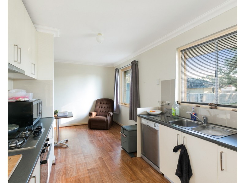 35 Spencer Road, Kelmscott WA 6111