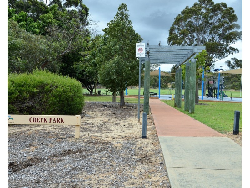 35 Spencer Road, Kelmscott WA 6111