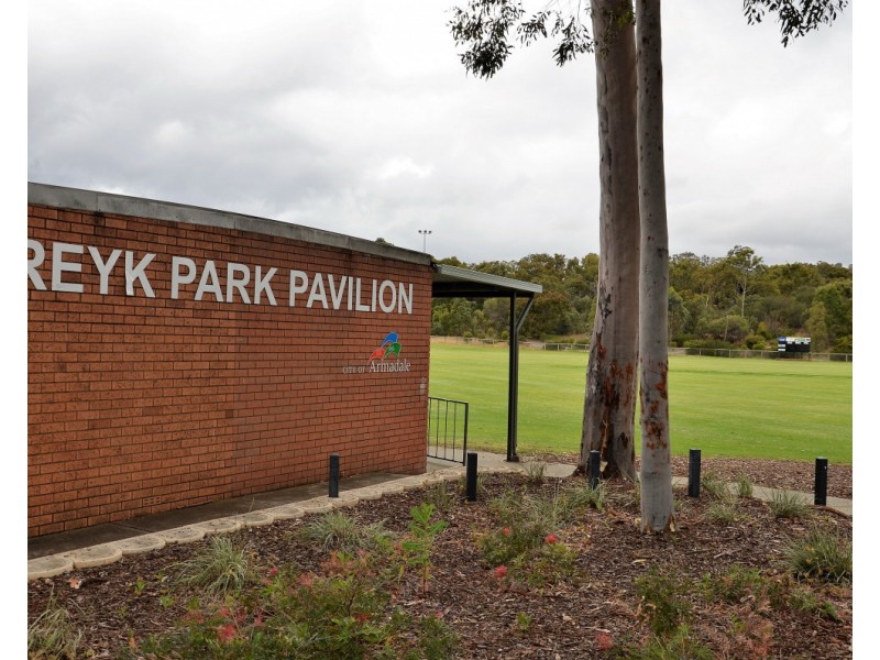 35 Spencer Road, Kelmscott WA 6111