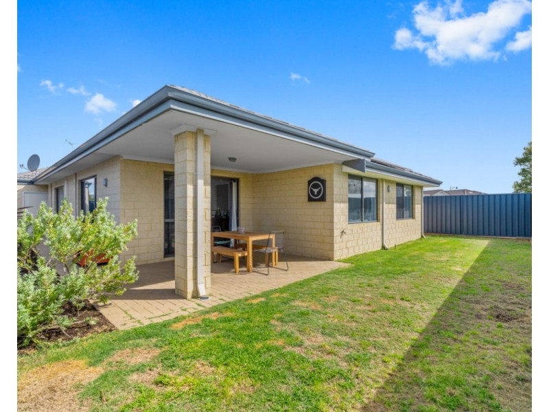 26 Marr Street, Byford WA 6122