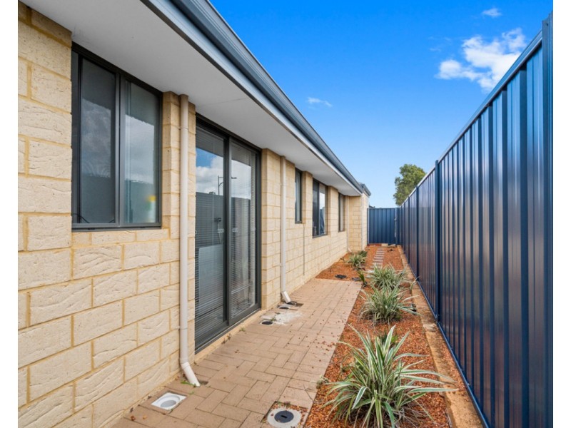 26 Marr Street, Byford WA 6122