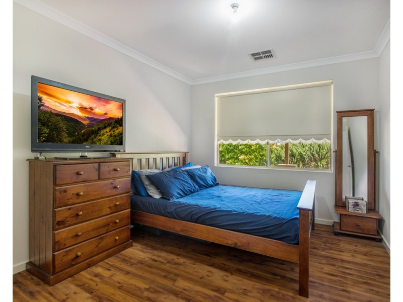 4 Cartland Court, Bedfordale WA 6112