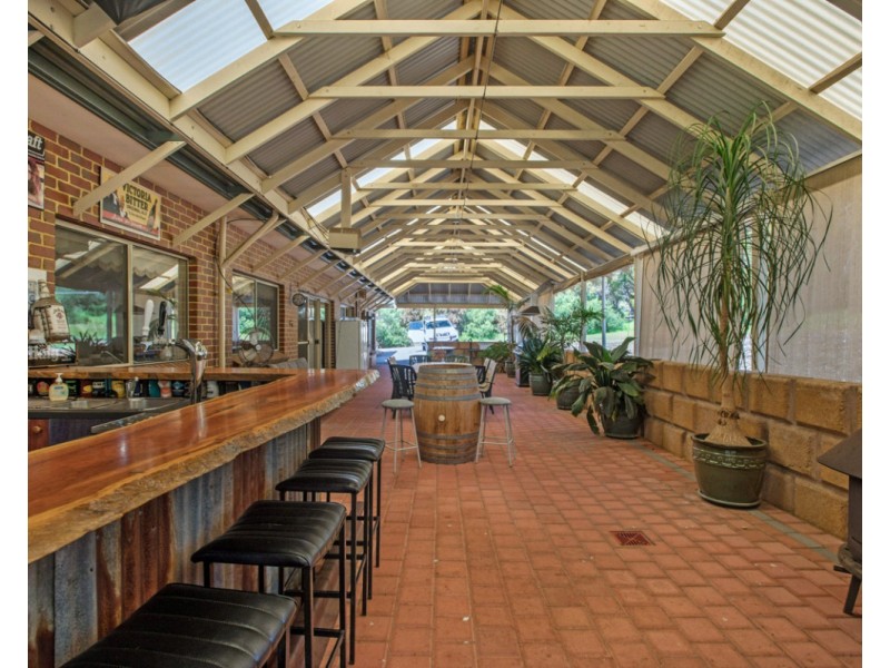 4 Cartland Court, Bedfordale WA 6112