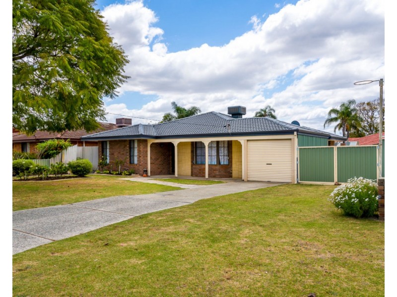 16 Hannan Place, Huntingdale WA 6110