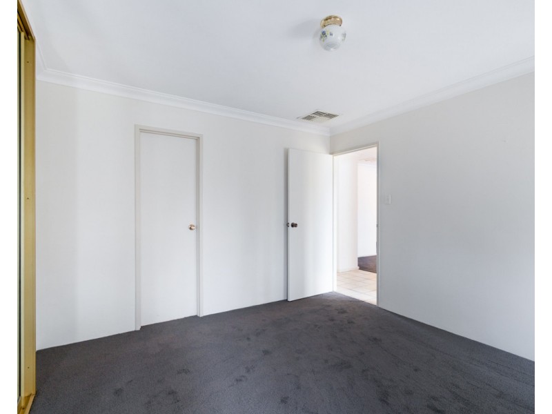 16 Hannan Place, Huntingdale WA 6110