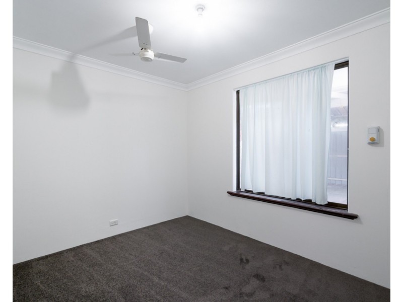 16 Hannan Place, Huntingdale WA 6110