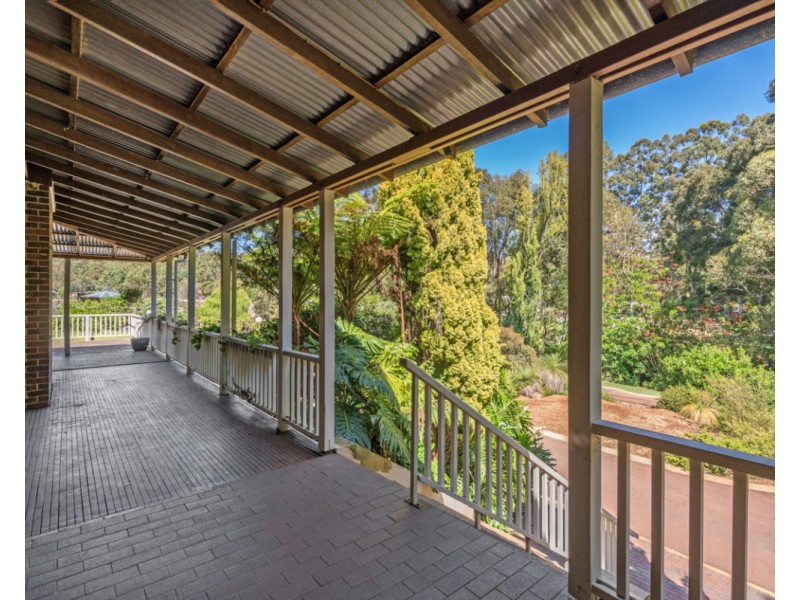 600 Albany Highway, Bedfordale WA 6112