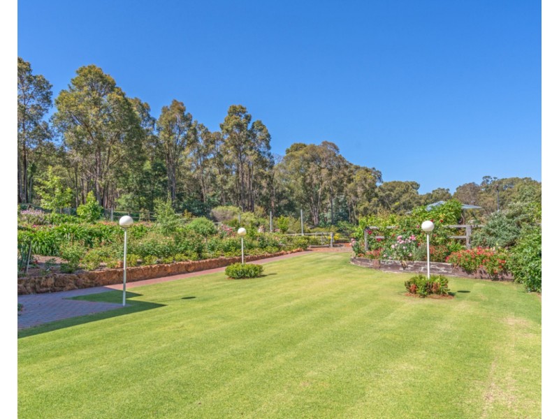 600 Albany Highway, Bedfordale WA 6112