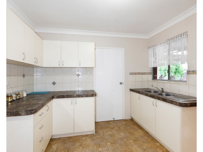 4 Wilcannia Way, Armadale WA 6112