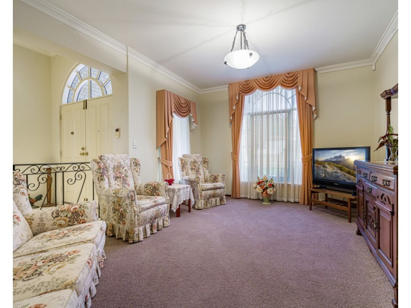 22 Richon Heights, Mount Richon WA 6112