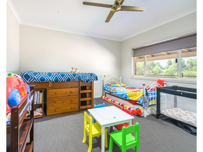 8 Observation Circle, Bedfordale WA 6112