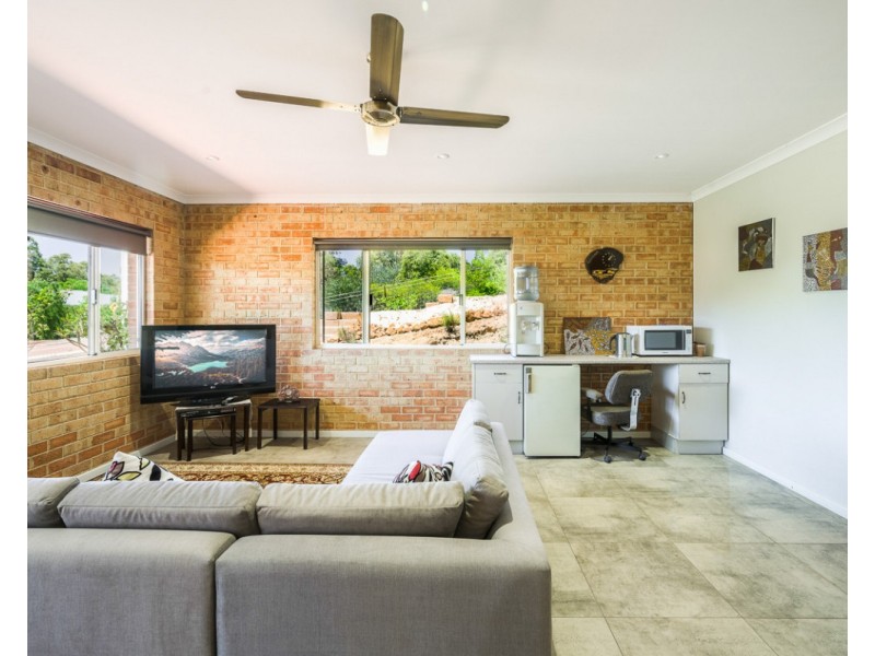 8 Observation Circle, Bedfordale WA 6112