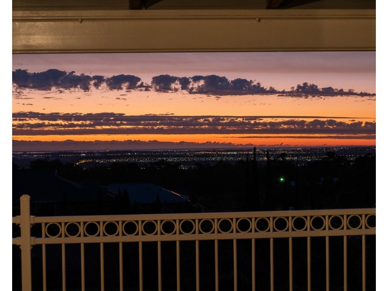 8 Observation Circle, Bedfordale WA 6112