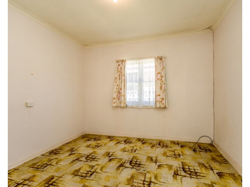 113 Mallard Way, Cannington WA 6107