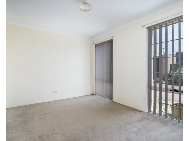 3/275 Boardman Road, Canning Vale WA 6155