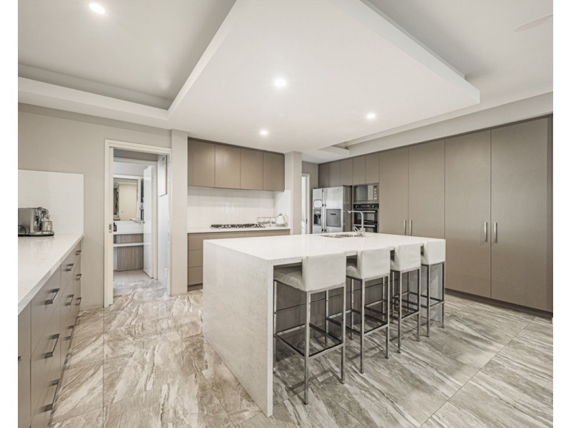 10 Horsham Crescent, Harrisdale WA 6112