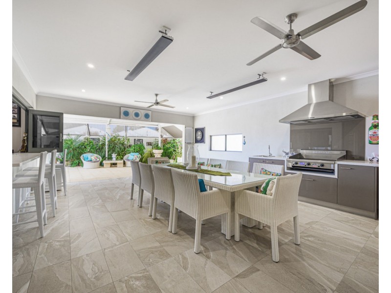 10 Horsham Crescent, Harrisdale WA 6112