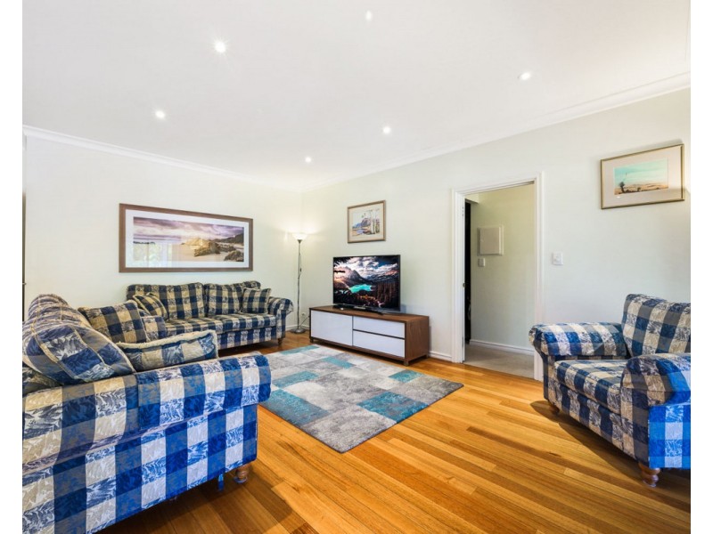 5 Watling Place, Bedfordale WA 6112