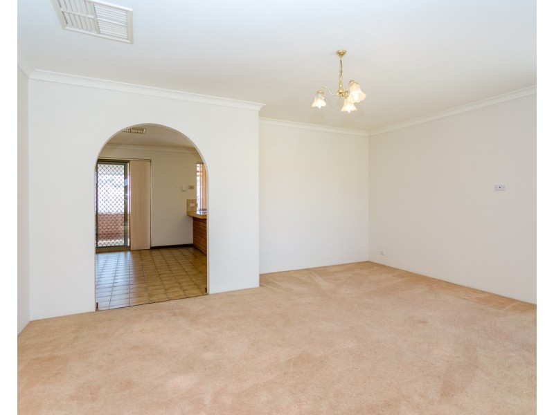 9 Toledo Close, Cannington WA 6107