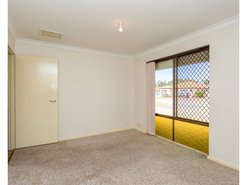 9 Toledo Close, Cannington WA 6107