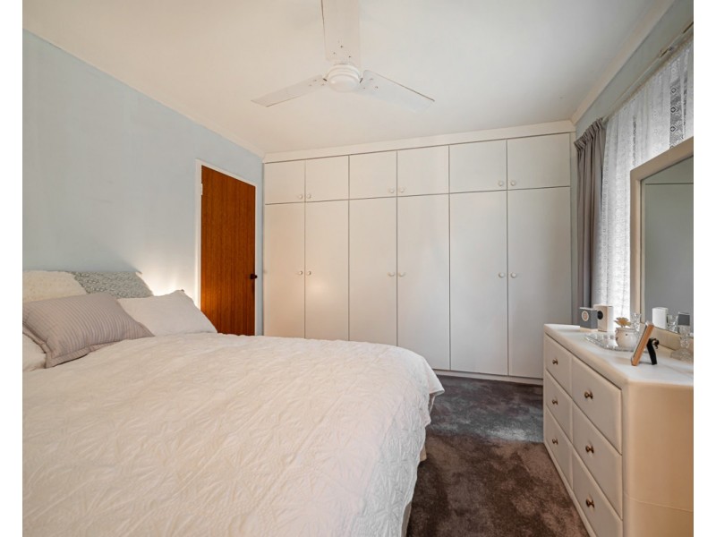 24 Canns Road, Mount Nasura WA 6112