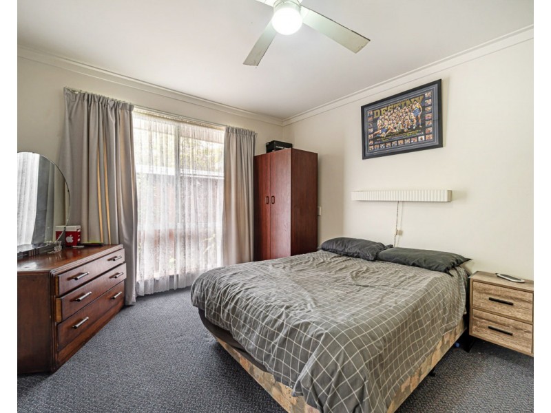 24 Canns Road, Mount Nasura WA 6112