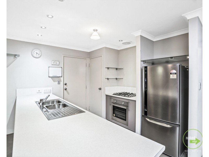 38 Windarra Way, Armadale WA 6112