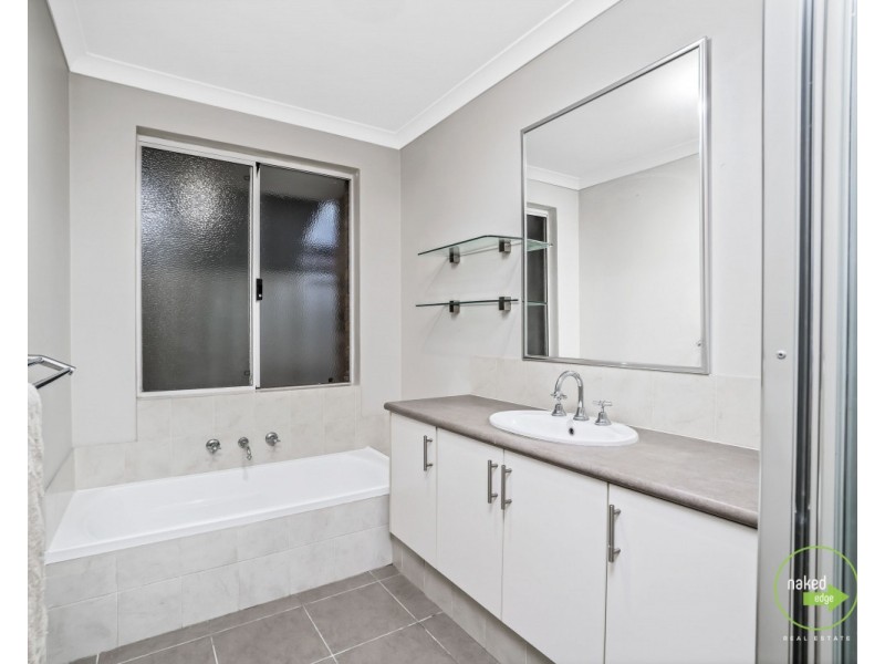 38 Windarra Way, Armadale WA 6112