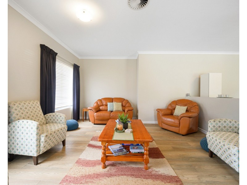 27 Arania Place, Bedfordale WA 6112