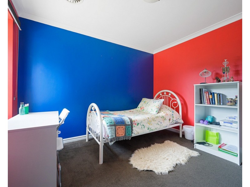 27 Arania Place, Bedfordale WA 6112