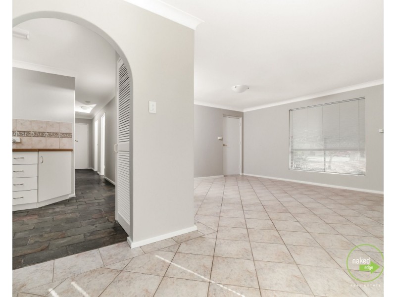 8 Fagence Way, Thornlie WA 6108