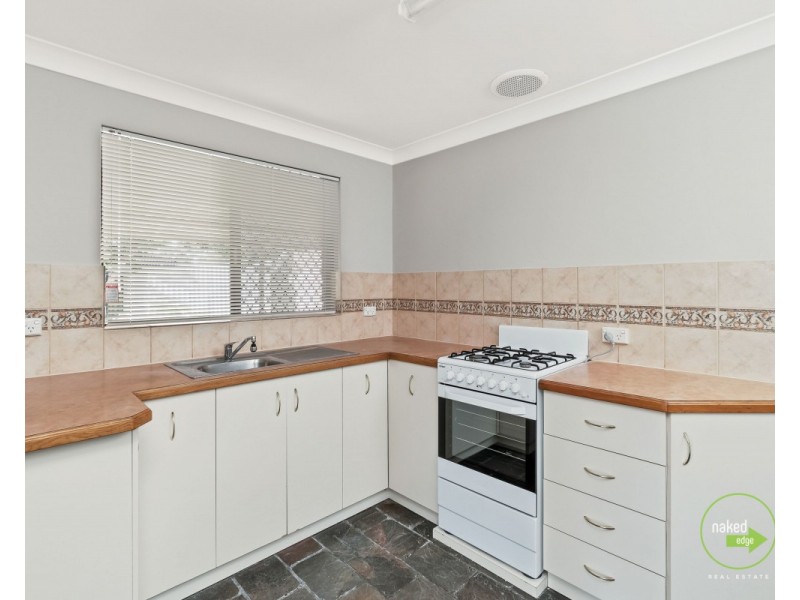 8 Fagence Way, Thornlie WA 6108