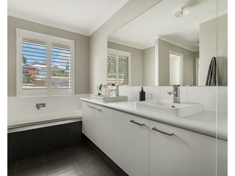 37 Meldrum Loop, Bedfordale WA 6112