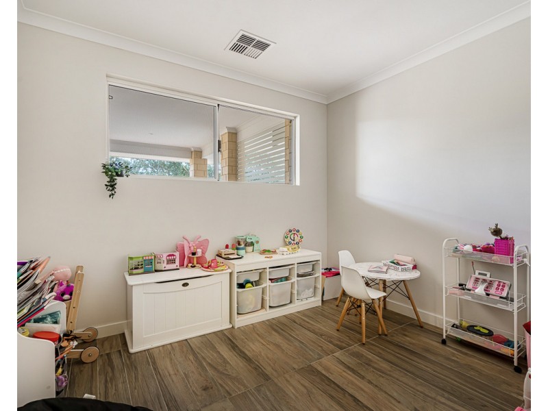 37 Meldrum Loop, Bedfordale WA 6112