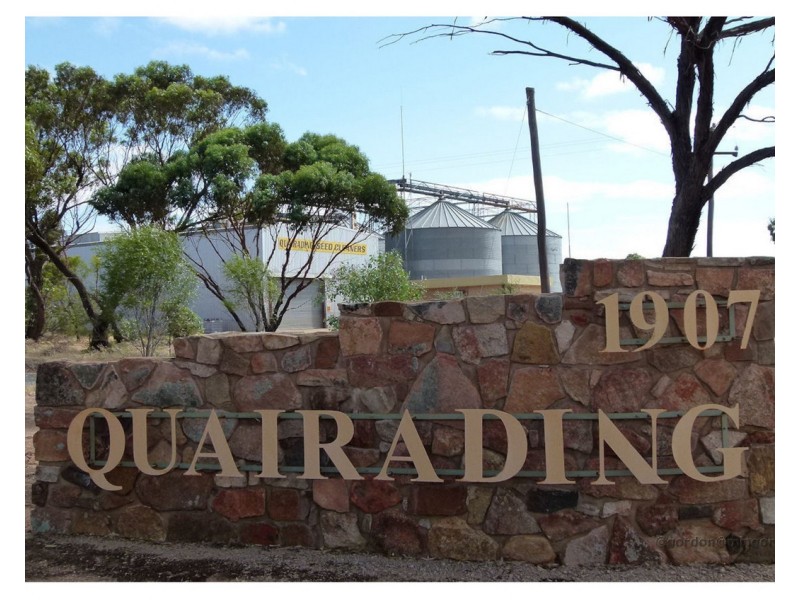 16 Parker Street, Quairading WA 6383