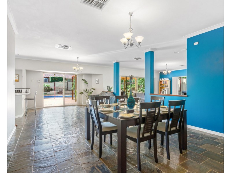 32 Rubida Rise, Roleystone WA 6111