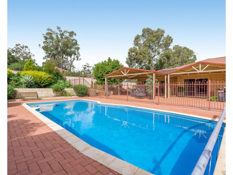 32 Rubida Rise, Roleystone WA 6111