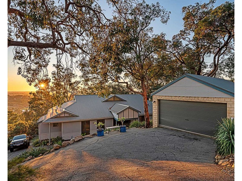 59 Bromfield Drive, Kelmscott WA 6111