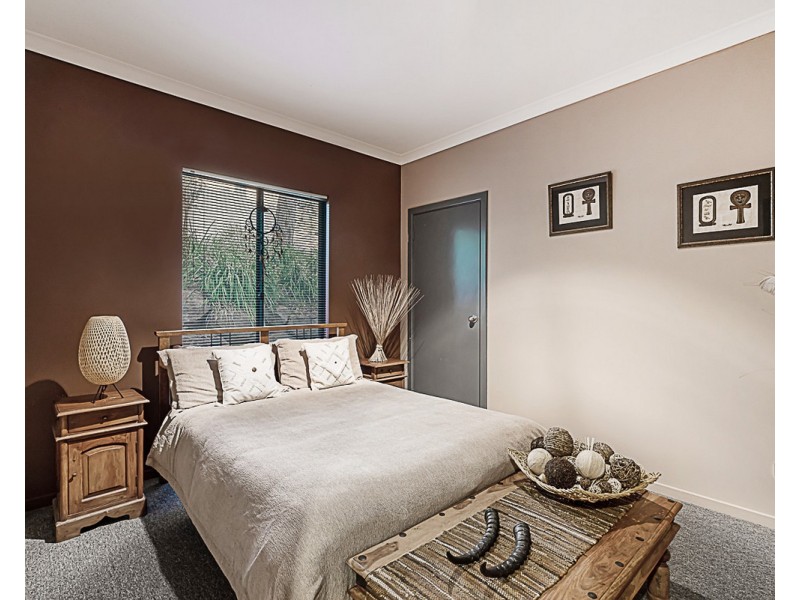 59 Bromfield Drive, Kelmscott WA 6111