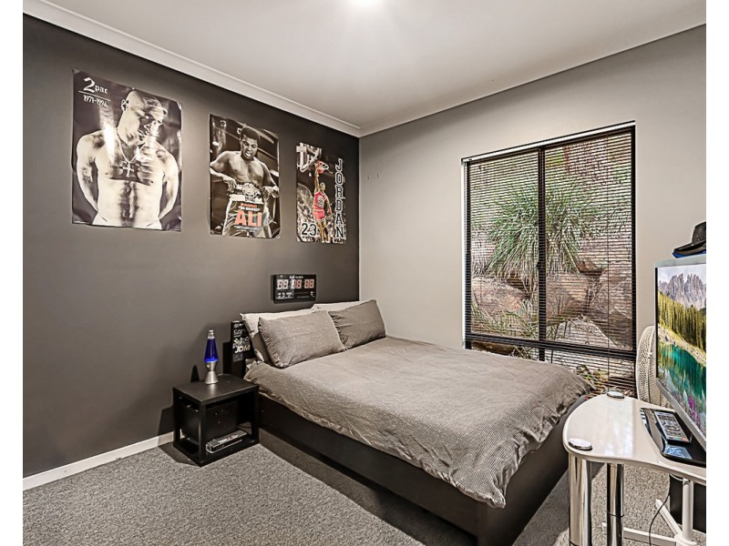 59 Bromfield Drive, Kelmscott WA 6111