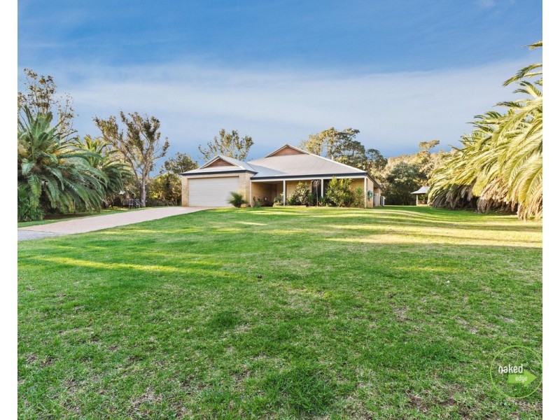 22 White Road, Orange Grove WA 6109