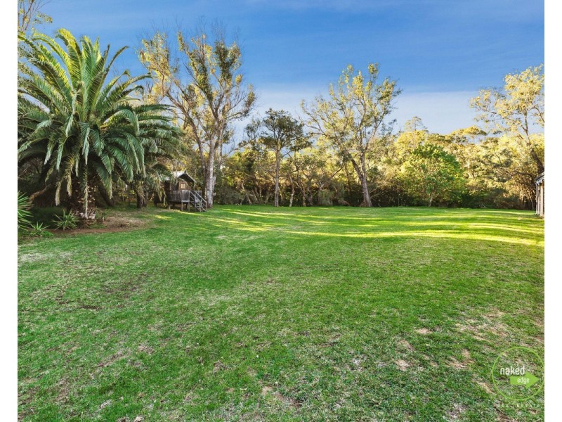 22 White Road, Orange Grove WA 6109