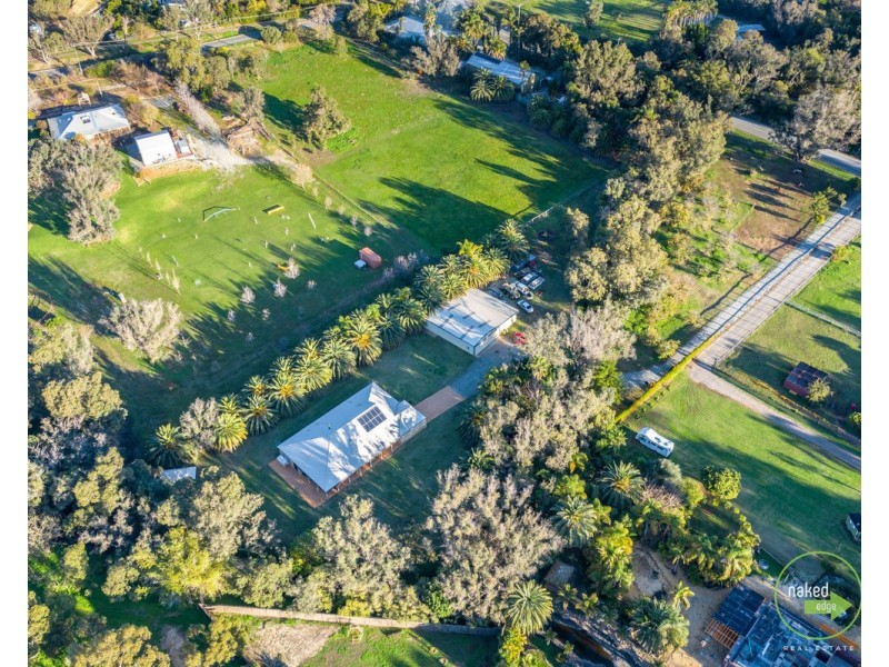 22 White Road, Orange Grove WA 6109