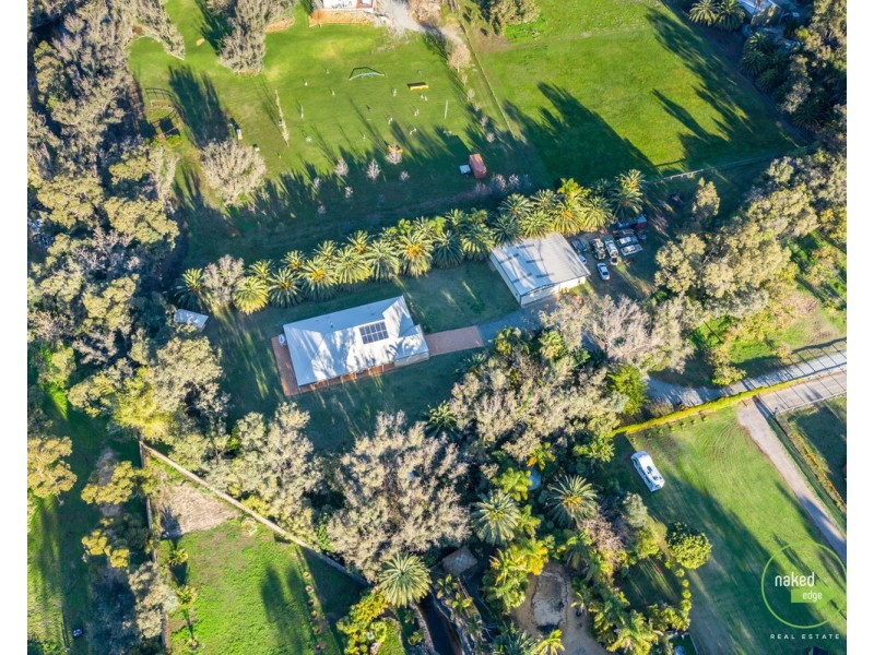 22 White Road, Orange Grove WA 6109