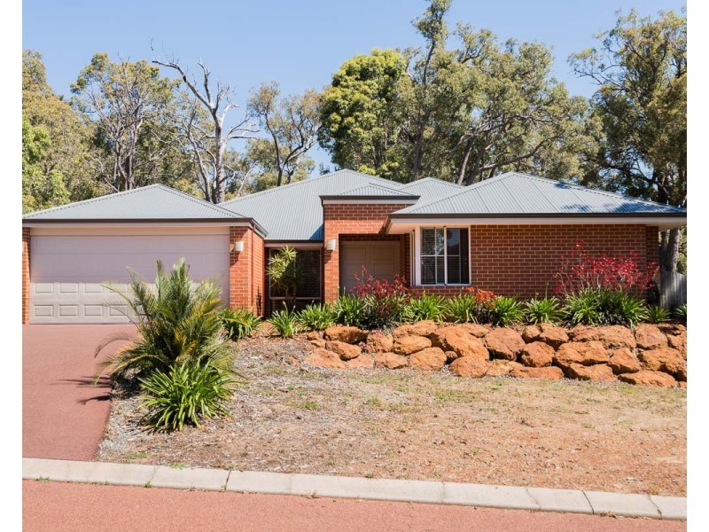 1 Costata Cove, Roleystone WA 6111