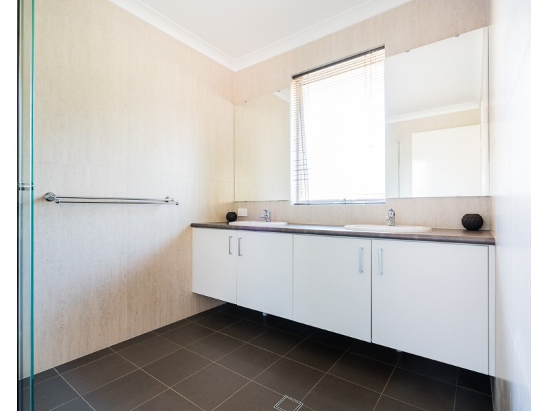 1 Costata Cove, Roleystone WA 6111