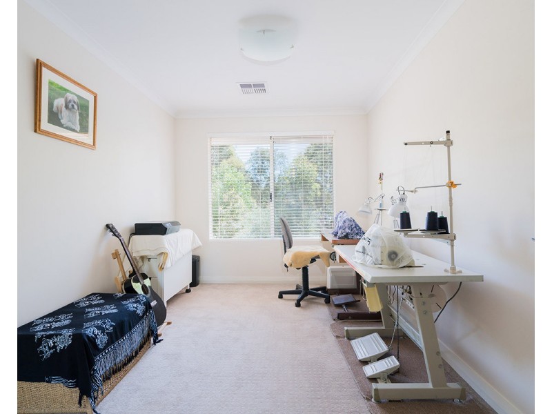 1 Costata Cove, Roleystone WA 6111